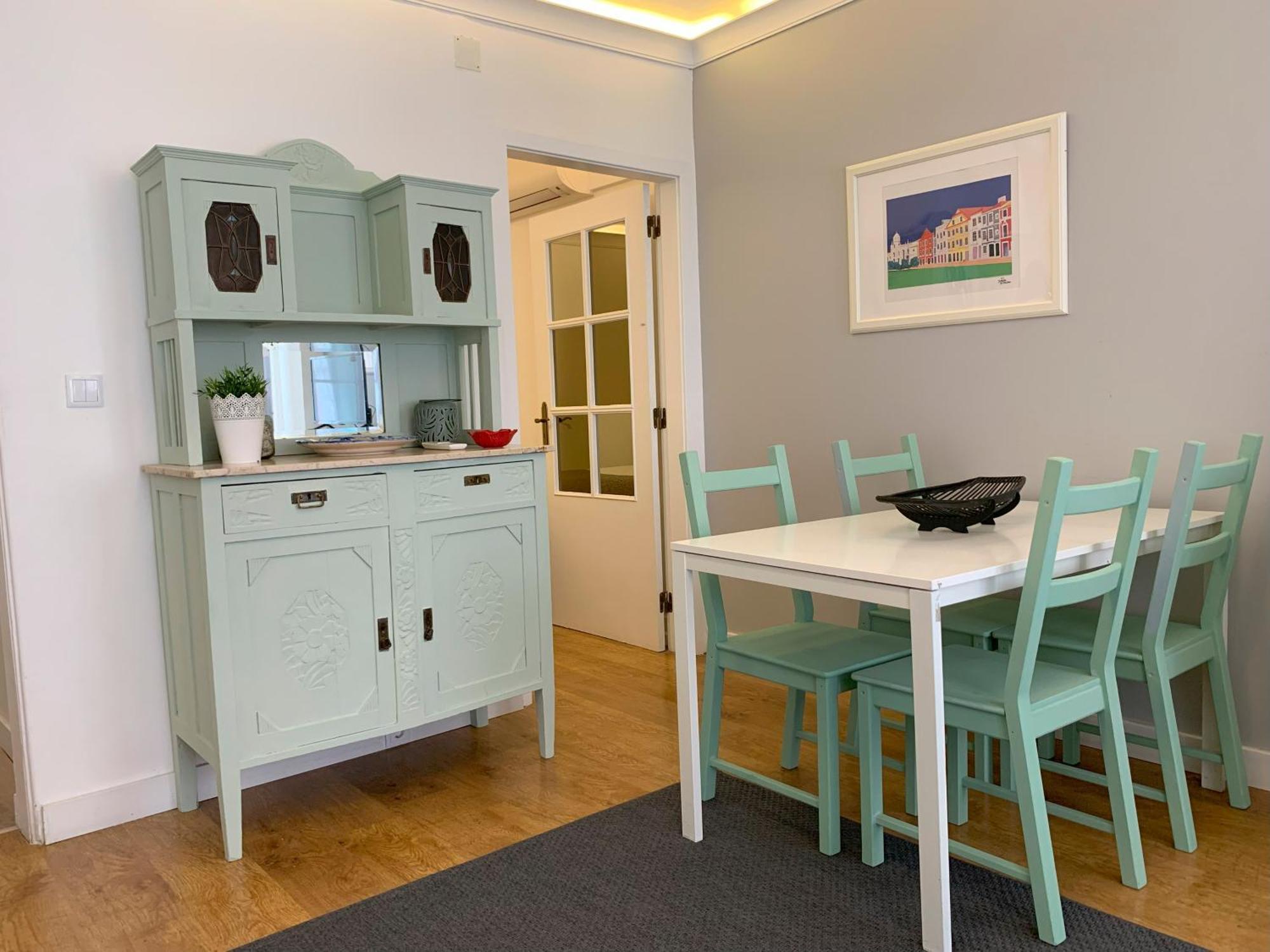 The Funicularist Apartment *